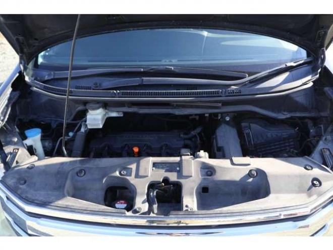 ステップワゴン2.0 スパーダ Z クールスピリット 4WD　検2年　両側電動スライドドア　バックモニター　パドルシフト　ETC　 自社　ローンカノウ 2000