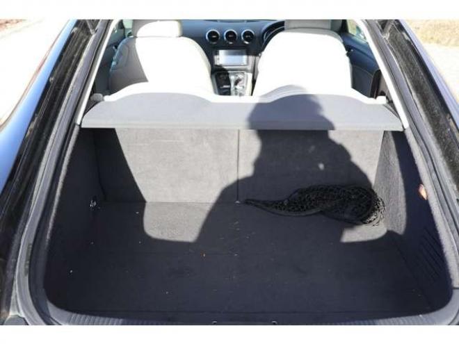 アウディTT クーペ 3.2 クワトロ 4WD　検2年　地デジ　HDD　バックカメラ　革シート　パドルシフト　　ドラレコ　ETC 社外ホイール　キーレス　自社　ローンカノウ 正規輸入車 3200