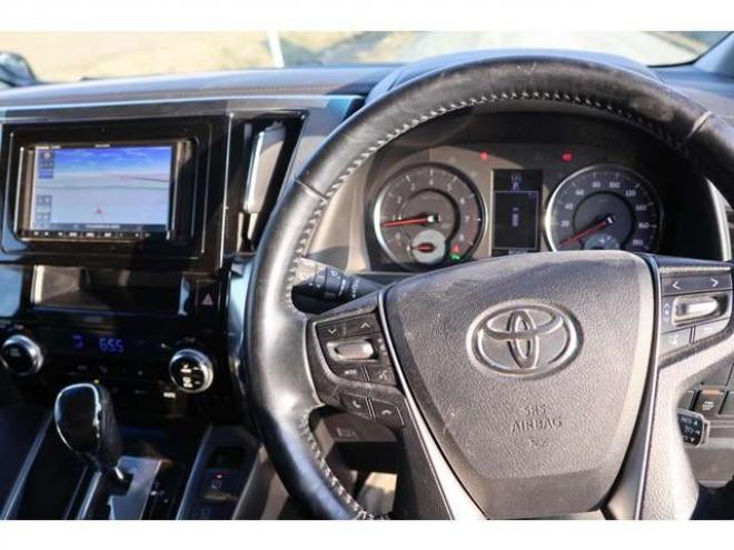 ヴェルファイア2.5 Z 4WD　検2年　社外ナビ 2500