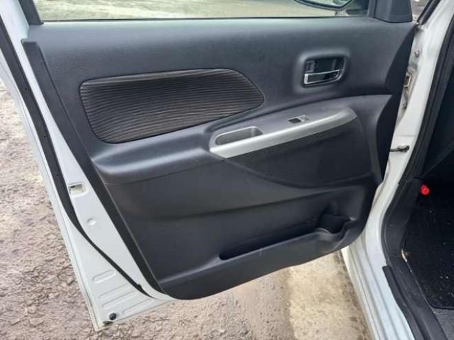 eKスペースカスタム T eアシスト 4WD　ナビ　全方位カメラ　Egスターター　Bluetooth 660