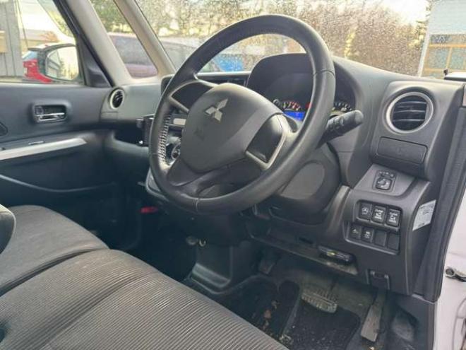 eKスペースカスタム T eアシスト 4WD　ナビ　全方位カメラ　Egスターター　Bluetooth 660