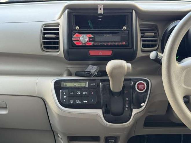 N-BOXG 4WD　夏冬タイヤ 660