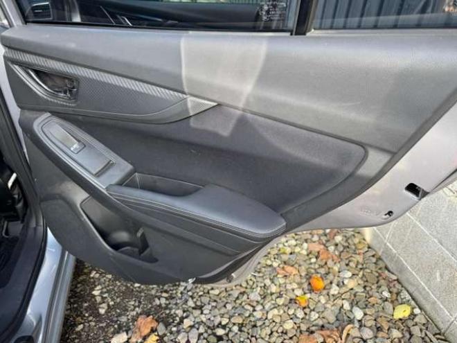 インプレッサスポーツ 2.0 i-L アイサイト 4WD　ナビ　TV　Bカメラ 2000