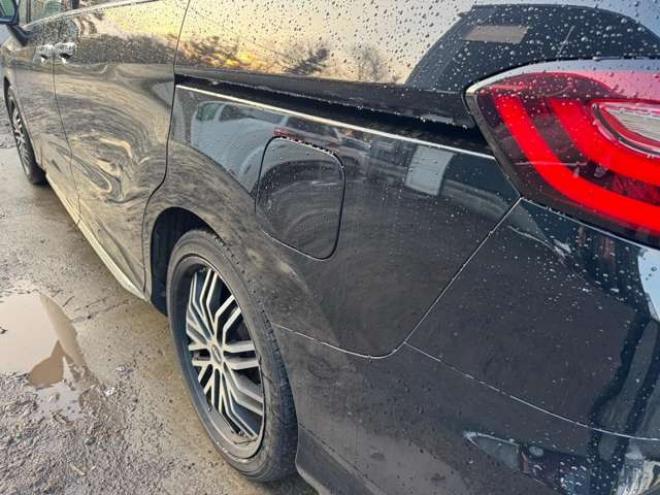 オデッセイ2.4 アブソルート EX 4WD　両側Pスライド　ナビ　TV　Bカメラ　Bluetooth　ハーフレザーシート 2400