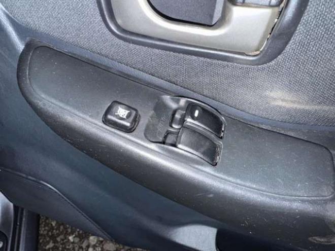 キックスRX 4WD　夏冬タイヤ 660