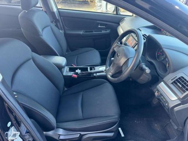 インプレッサスポーツ 1.6 i-L 4WD　ワンオーナー　夏冬タイヤ　ナビ　TV　アイドリングストップ 1600