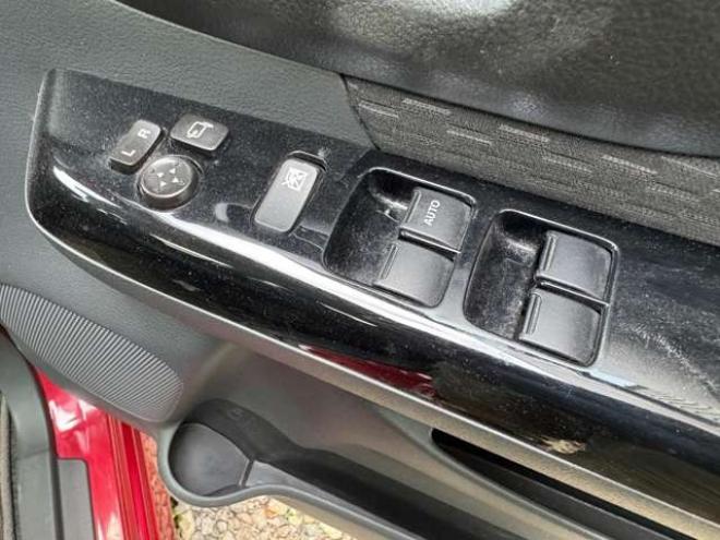 フレアワゴンカスタムスタイル XS 4WD　Pスライド　Bluetooth　下廻防錆塗装 660