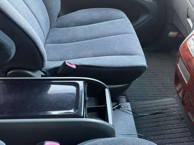 エスティマ2.4 アエラス Gエディション 4WD　両側Pスライド　夏冬タイヤ　ナビ　TV　Bカメラ 2400