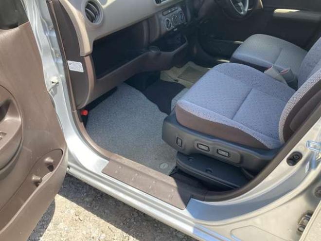 パッソ1.0 X Lパッケージ 4WD　福祉車輛 ETC ウェルキャブ車(助手席リフトアップシート車・電動式) キーレスエントリー 電動格納ミラー CVT 衝突安全ボヂィー ABS ESC CD MD 1000