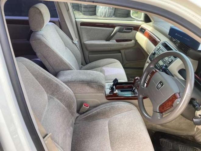 クラウンロイヤル 2.5 ロイヤルエクストラ Four リミテッド 4WD　ロイヤルエクストラFOUR特別仕車　車高調 2500