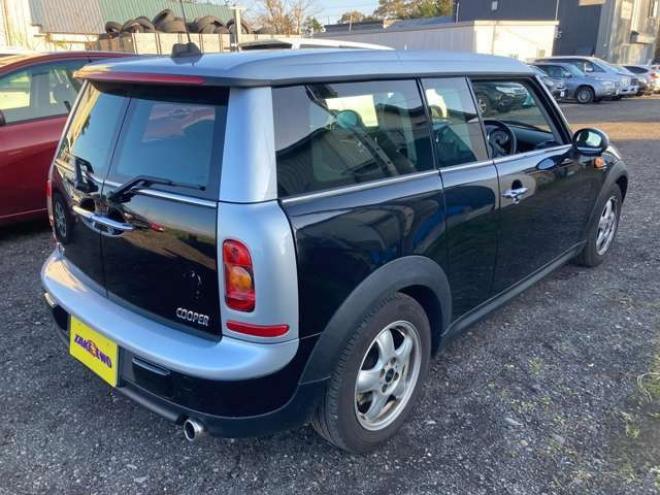 ミニクラブマン クーパー　サクラ・エディション日本 ETC ナビ 革シート キーレスエントリー パワーシート 正規輸入車 2WD 1600