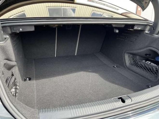 アウディA5 2.0 TFSI クワトロ スポーツ 4WD　ガラスルーフ・グレーレザー・バーチャルコックピット・純正ナビ・地デジ・純正19AW・マトリクスヘッドライト・法定12ヵ月点検整備付 正規輸入車 2000