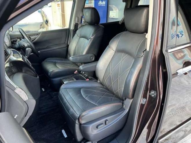 エルグランド2.5 250ハイウェイスター プレミアム 4WD　両側Pスラ・新規車検整備付・本州仕入車 2500