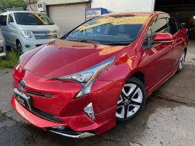 プリウス　1.8 S ツーリングセレクション E-Four 4WD　フルエアロ・純正9インチナビ・Sセンス 1800