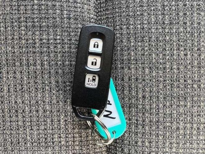 N-BOXL 4WD　法定24ヵ月点検整備付・新規車検整備整備付・SDナビ・Bluetooth・バックカメラ・パワースライドドア・シートヒーター・スマートキー・プッシュスタート・本州仕入車両 660