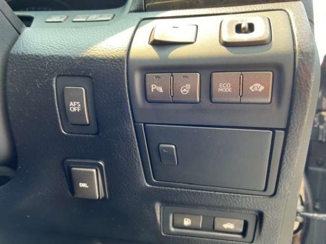 レクサスLSハイブリッド 600h バージョンS Iパッケージ 4WD　HVバッテリー交換済み・検令和8年9月 5000