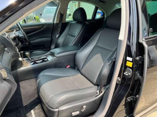 レクサスLSハイブリッド 600h バージョンS Iパッケージ 4WD　HVバッテリー交換済み・検令和8年9月 5000