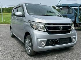 N-WGN　Ｇ　ドライブレコーダー　バックカメラ　ナビ　スマートキー　アイドリングストップ　電動格納ミラー　ベンチシート　ＣＶＴ　Ｂｌｕｅｔｏｏｔｈ　エアコン　パワーステアリング　パワーウィンドウ 4WD 660 5Dr