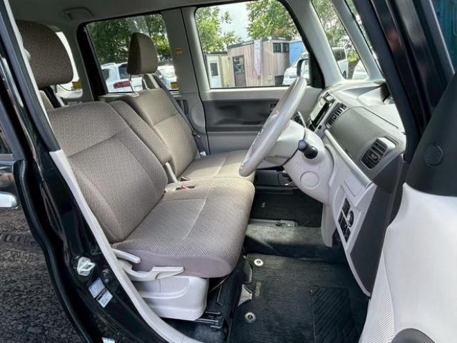 タント　ドライブレコーダー　ＥＴＣ　両側スライド・片側電動　ナビ　オートライト　スマートキー　アイドリングストップ　シートヒーター　ベンチシート　ＣＶＴ　ＡＢＳ　ＥＳＣ　アルミホイール　エアコン 4WD 660 5Dr