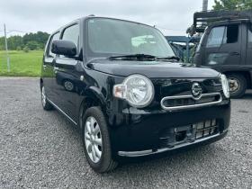 ミラココア　　ドライブレコーダー　ＥＴＣ　バックカメラ　ナビ　スマートキー　アイドリングストップ　ベンチシート　ＣＶＴ　ＡＢＳ　アルミホイール　エアコン　パワーステアリング　パワーウィンドウ 4WD 660 5Dr