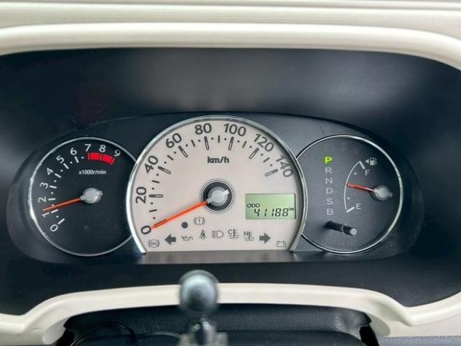 ミラココア　ドライブレコーダー　ＥＴＣ　バックカメラ　ナビ　スマートキー　アイドリングストップ　ベンチシート　ＣＶＴ　ＡＢＳ　アルミホイール　エアコン　パワーステアリング　パワーウィンドウ 4WD 660 5Dr