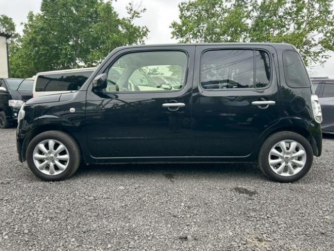 ミラココア　ドライブレコーダー　ＥＴＣ　バックカメラ　ナビ　スマートキー　アイドリングストップ　ベンチシート　ＣＶＴ　ＡＢＳ　アルミホイール　エアコン　パワーステアリング　パワーウィンドウ 4WD 660 5Dr