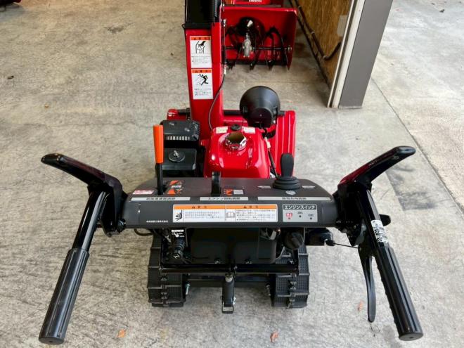 除雪機ホンダ　HSS760ｎ 