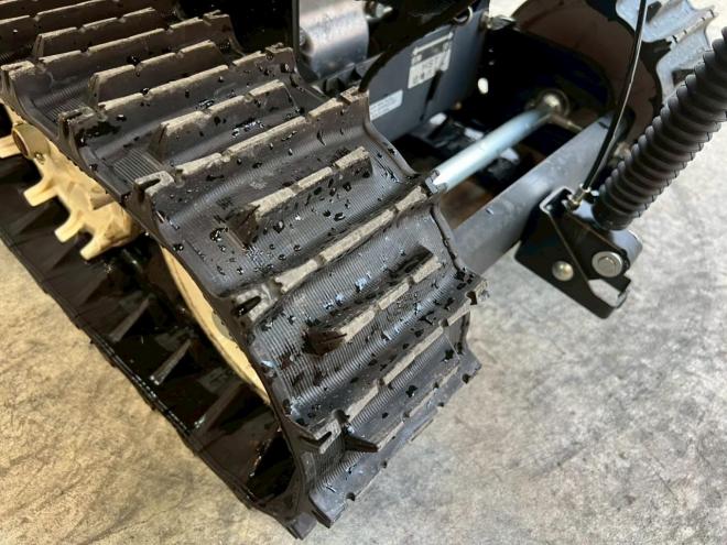 除雪機ホンダ　HSS760ｎ