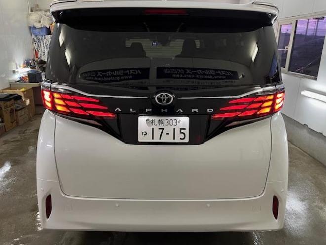 アルファードＺ　本州仕入　寒冷地仕様　禁煙車　トヨタセーフティセンス　左右独立ムーンルーフ　レーダークルーズ　レーントレーシング　純正１８インチＡＷ　ＴＯＹＯ製新品スタッドレスタイヤ　純正ナビ（フルセグ地デジ　Ｂｌｕｅｔｏｏｔｈ　Ｍｉｒａｃａｓｔ）＋バックカメラ＋全方位カメラ　両側パワースライドドア　パワーバックドア　純正ブラックレザーシート　ヘッドアップディスプレイ　電動オットマン　ＬＥＤヘッドライト　デジタルインナーミラー　シートヒーター＆クーラー　前後ドライブレコーダー　ＥＴＣ  4WD 2500 5Dr