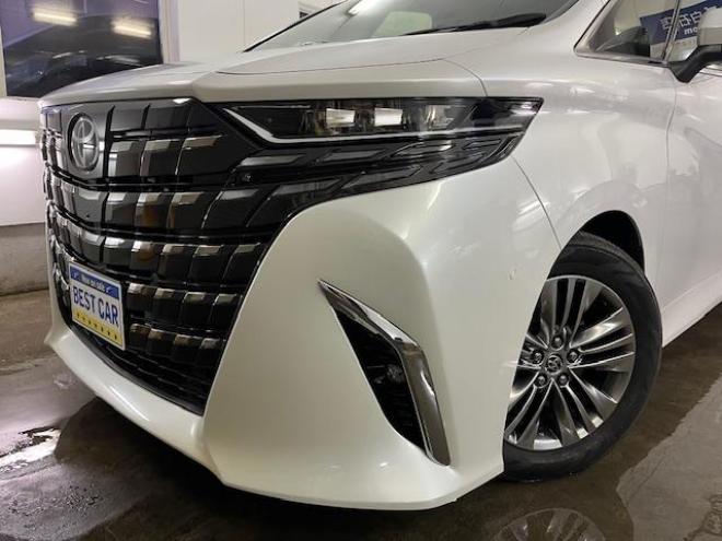 アルファードＺ　本州仕入　寒冷地仕様　禁煙車　トヨタセーフティセンス　左右独立ムーンルーフ　レーダークルーズ　レーントレーシング　純正１８インチＡＷ　ＴＯＹＯ製新品スタッドレスタイヤ　純正ナビ（フルセグ地デジ　Ｂｌｕｅｔｏｏｔｈ　Ｍｉｒａｃａｓｔ）＋バックカメラ＋全方位カメラ　両側パワースライドドア　パワーバックドア　純正ブラックレザーシート　ヘッドアップディスプレイ　電動オットマン　ＬＥＤヘッドライト　デジタルインナーミラー　シートヒーター＆クーラー　前後ドライブレコーダー　ＥＴＣ  4WD 2500 5Dr