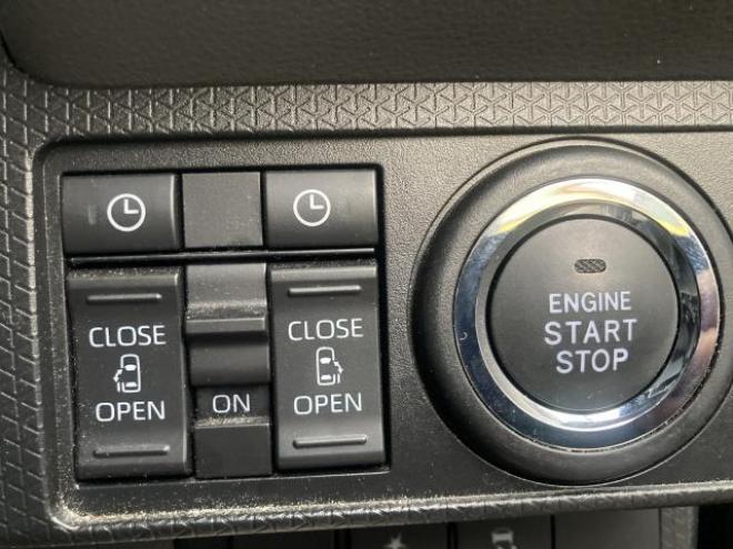 タントカスタムXセレクション 4WD 660 5Dr