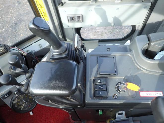 ホイールローダ65DV2 ワンタッチマルチプラウ＆バケット　スパイクタイヤ