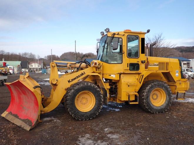 ホイールローダ65DV2 ワンタッチマルチプラウ＆バケット　スパイクタイヤ