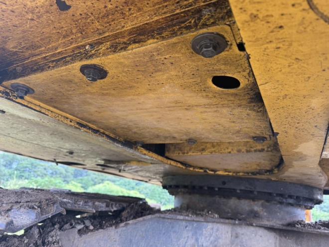 バックホーPC120-8  配管付(グラップル使用可能）