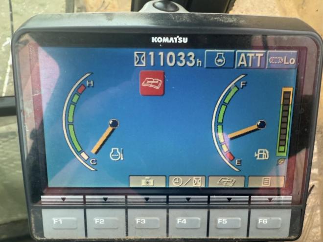 バックホーPC120-8  配管付(グラップル使用可能）