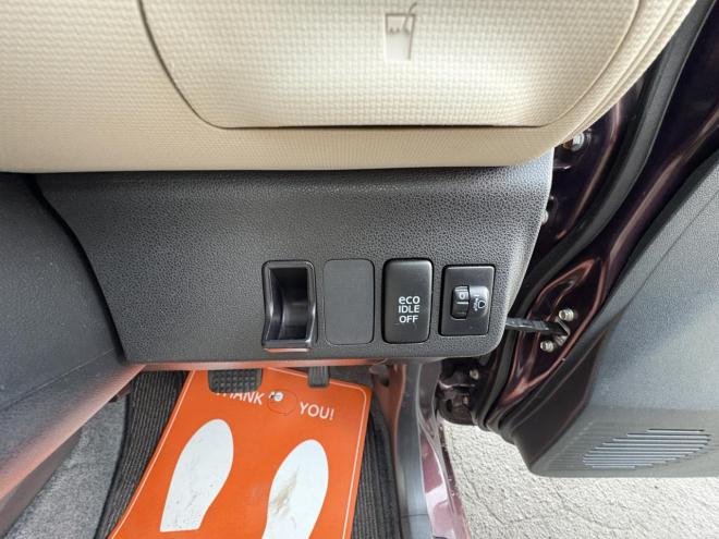 ミラココアMIRA COCOA 4WD X錆の少ない本州仕入　お洒落なスマートキー（スペアーアリ）　便利なBluetooth純正ナビＴＶ　アルミ　アイドリングストップ　バイザー　スタットレス　全磨き済　エンジンオイル交換 4WD 660 5Dr