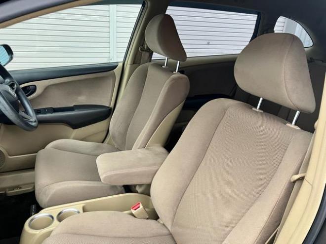 ストリームG 4WD 2000 5Dr