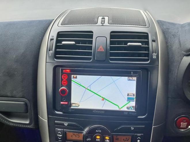 ブレイドベースグレード 4WD 2400 5Dr