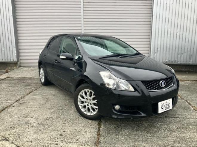 ブレイドベースグレード 4WD 2400 5Dr