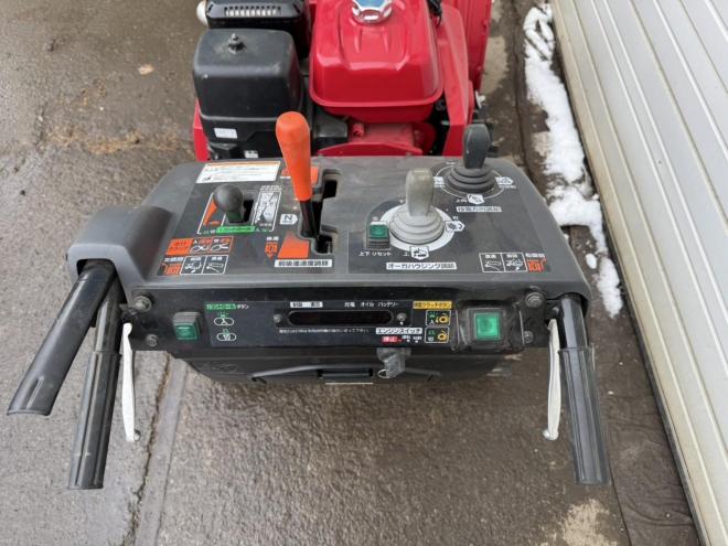 除雪機極上！ホンダ ハイブリッド HSM1380i 13馬力 ガソリン