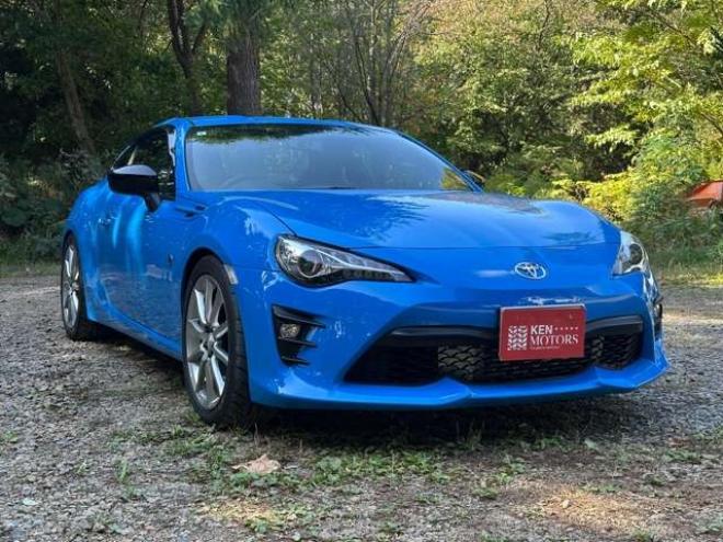 862.0 GT　社外ターボ・ブリッツ仕様　クスコ車高調　LSD　HKSマフラー　ブリッツブーコン　ブリッツオイルクーラー　社外アルミ　パワステ　パワーウィンドウ　純正ナビ　ABS　キーレスエントリー 2WD 2000