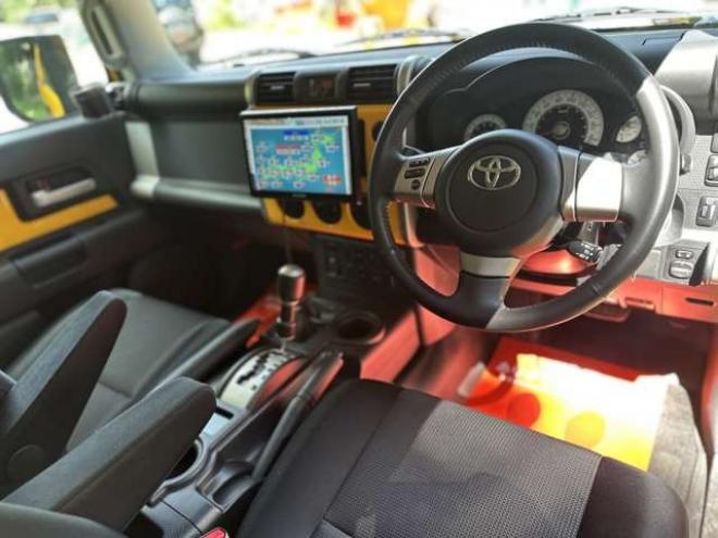 FJクルーザー4.0 カラーパッケージ 4WD　INTREPIDキャンプギアルーフテント　社外10インチナビ　バックカメラ　前後ドラレコ　パワステ　パワーウィンドウ　アルミ　ABS　キーレス　ETC 4000