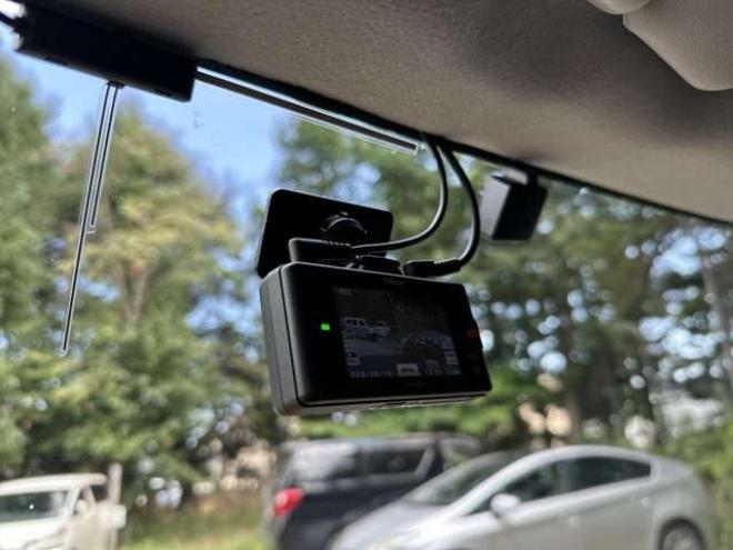 FJクルーザー4.0 カラーパッケージ 4WD　INTREPIDキャンプギアルーフテント　社外10インチナビ　バックカメラ　前後ドラレコ　パワステ　パワーウィンドウ　アルミ　ABS　キーレス　ETC 4000