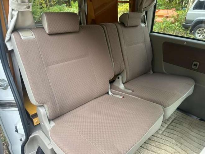 エブリィジョイン ハイルーフ 4WD　ポップアップルーフ　FFヒーター　サブバッテリー　700Wインバータリアヒーター　シンク　給水タンク　テーブル　禁煙車　パワステ　パワーウィンドウ　キーレス 660