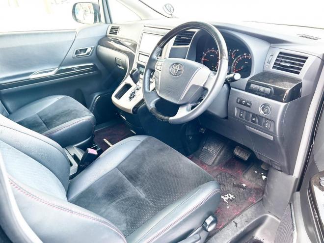 ヴェルファイア2.4Zゴールデンアイズ 4WD ローンが不安な方＜優遇ローン＞本州仕入　純正ナビ　後席モニター　両側パワースライド　電動リアゲート　ハーフレザー　2列目オットマンシート　7人乗り　HID　純正アルミ 4WD 2400 5Dr