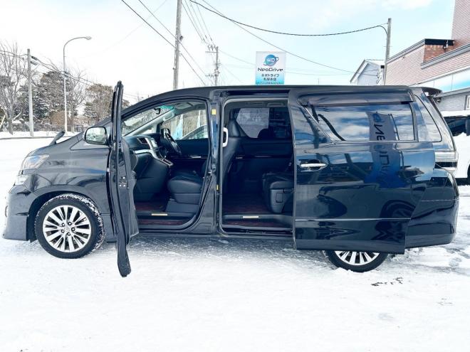 ヴェルファイア2.4Zゴールデンアイズ 4WD ローンが不安な方＜優遇ローン＞本州仕入　純正ナビ　後席モニター　両側パワースライド　電動リアゲート　ハーフレザー　2列目オットマンシート　7人乗り　HID　純正アルミ 4WD 2400 5Dr