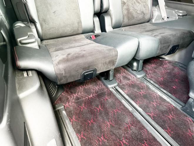 ヴェルファイア2.4Zゴールデンアイズ 4WD ローンが不安な方＜優遇ローン＞本州仕入　純正ナビ　後席モニター　両側パワースライド　電動リアゲート　ハーフレザー　2列目オットマンシート　7人乗り　HID　純正アルミ 4WD 2400 5Dr