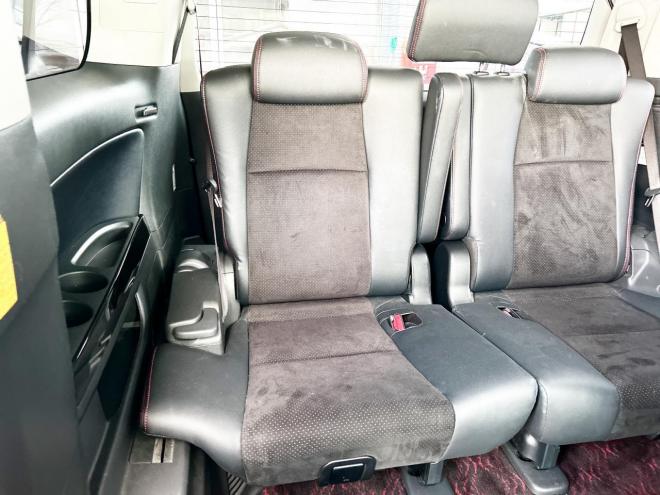 ヴェルファイア2.4Zゴールデンアイズ 4WD ローンが不安な方＜優遇ローン＞本州仕入　純正ナビ　後席モニター　両側パワースライド　電動リアゲート　ハーフレザー　2列目オットマンシート　7人乗り　HID　純正アルミ 4WD 2400 5Dr