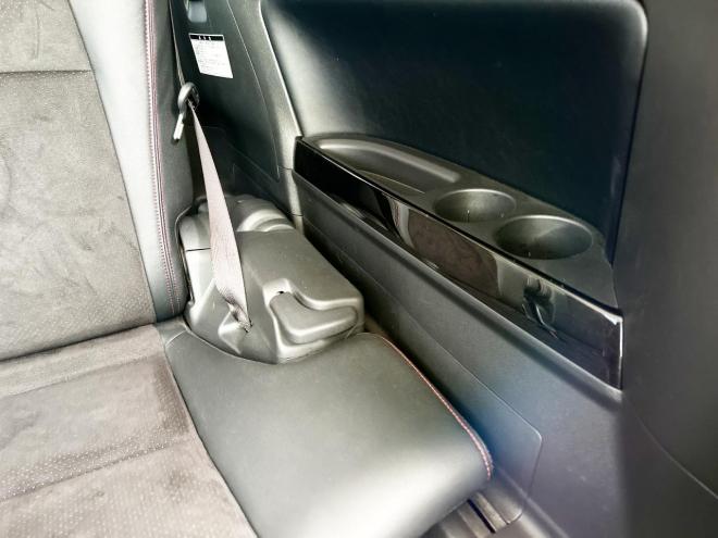 ヴェルファイア2.4Zゴールデンアイズ 4WD ローンが不安な方＜優遇ローン＞本州仕入　純正ナビ　後席モニター　両側パワースライド　電動リアゲート　ハーフレザー　2列目オットマンシート　7人乗り　HID　純正アルミ 4WD 2400 5Dr