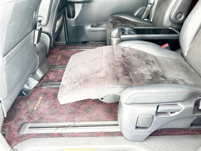 ヴェルファイア2.4Zゴールデンアイズ 4WD ローンが不安な方＜優遇ローン＞本州仕入　純正ナビ　後席モニター　両側パワースライド　電動リアゲート　ハーフレザー　2列目オットマンシート　7人乗り　HID　純正アルミ 4WD 2400 5Dr